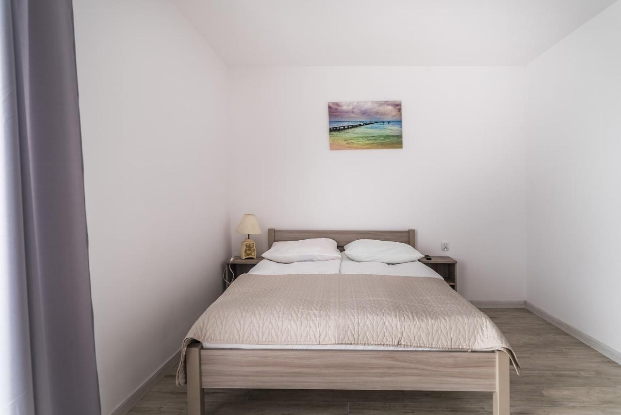 Homestay Aplauz *
