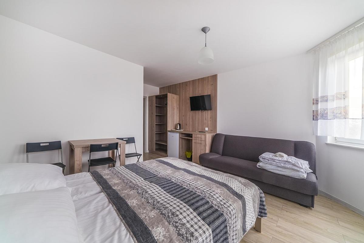 Homestay Aplauz *