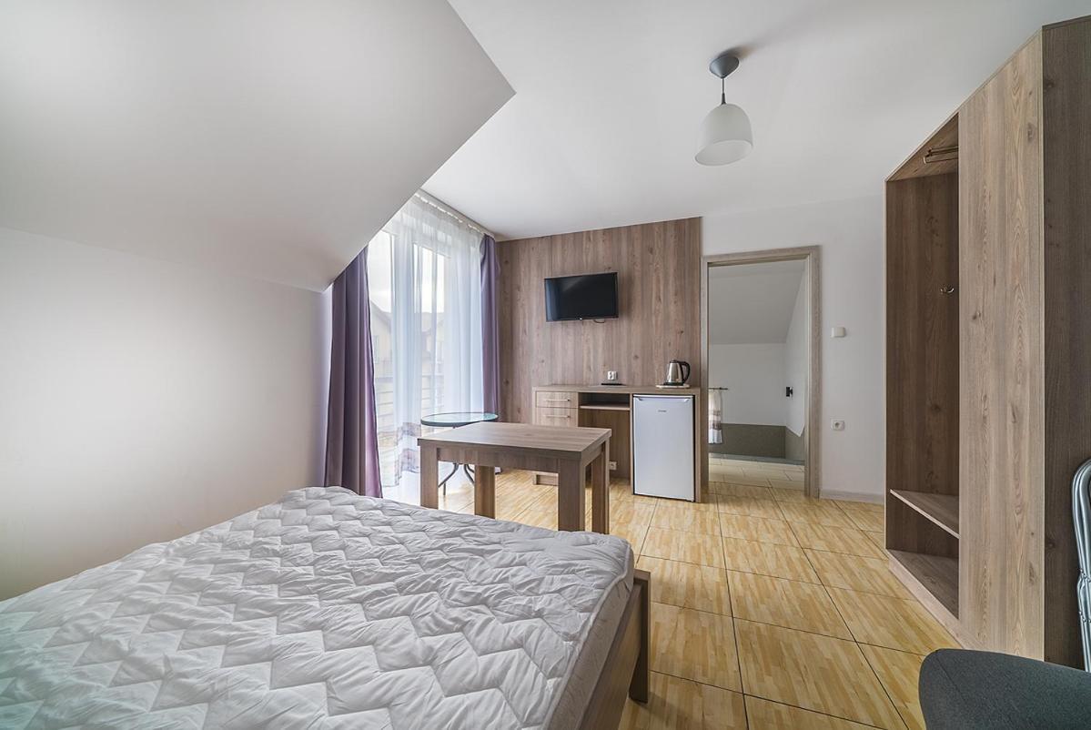 Aplauz Homestay Karwia