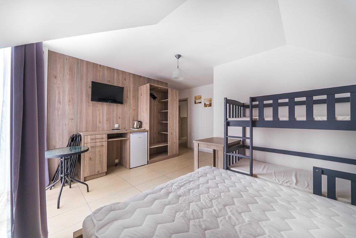 Homestay Aplauz Karwia